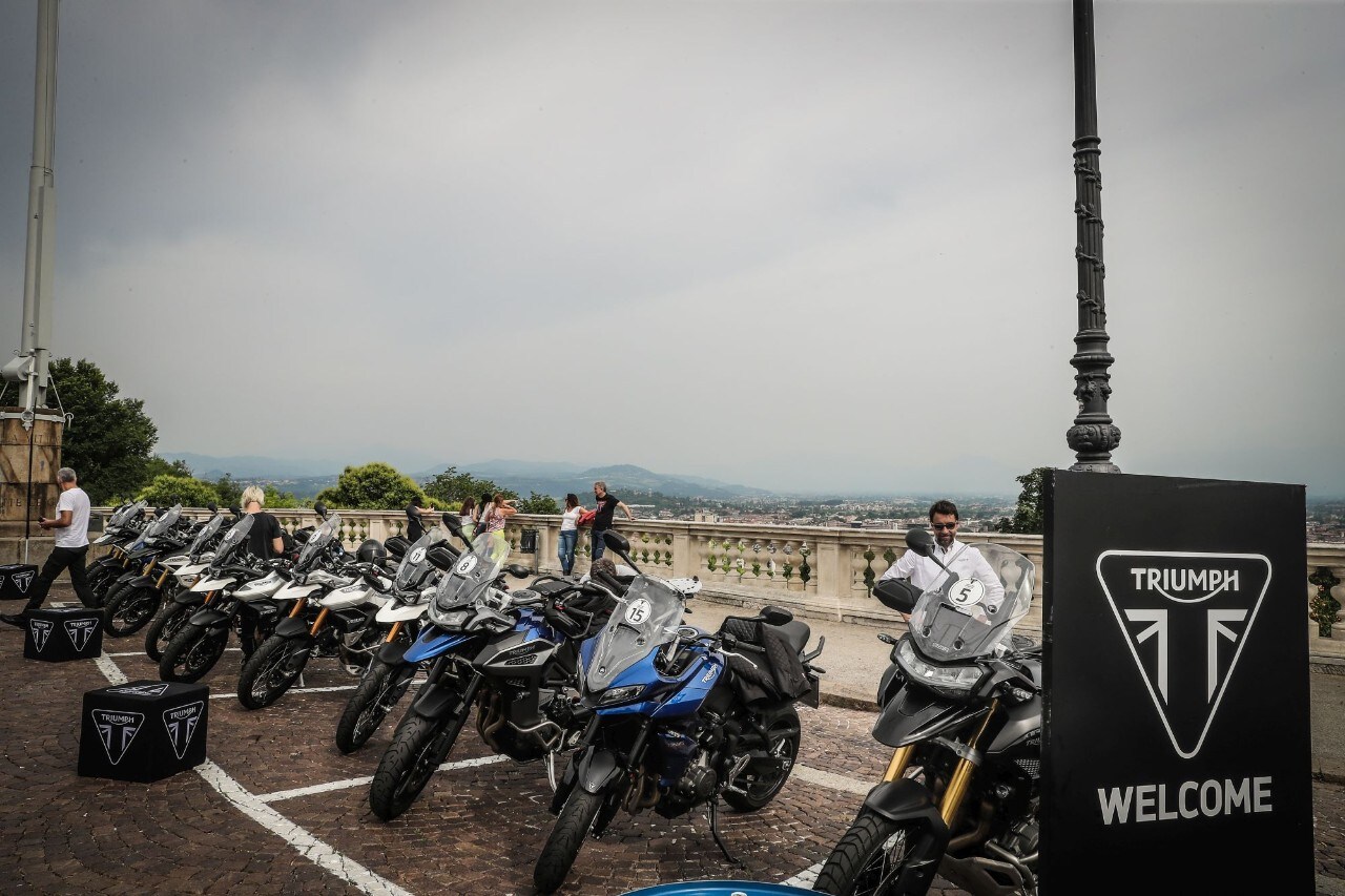 Triumph Adventure Experience: quando la moto va a braccetto con l'architettura